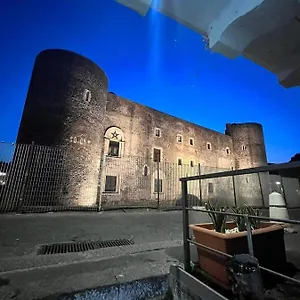 Hébergement de vacances La Piccola Grotta Ursino Italie